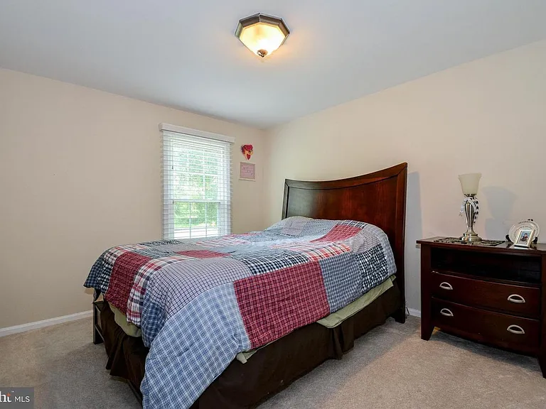13527 Point Pleasant Dr — Photo 22