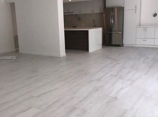 260 Seaview Dr #2, Key Biscayne, FL 33149