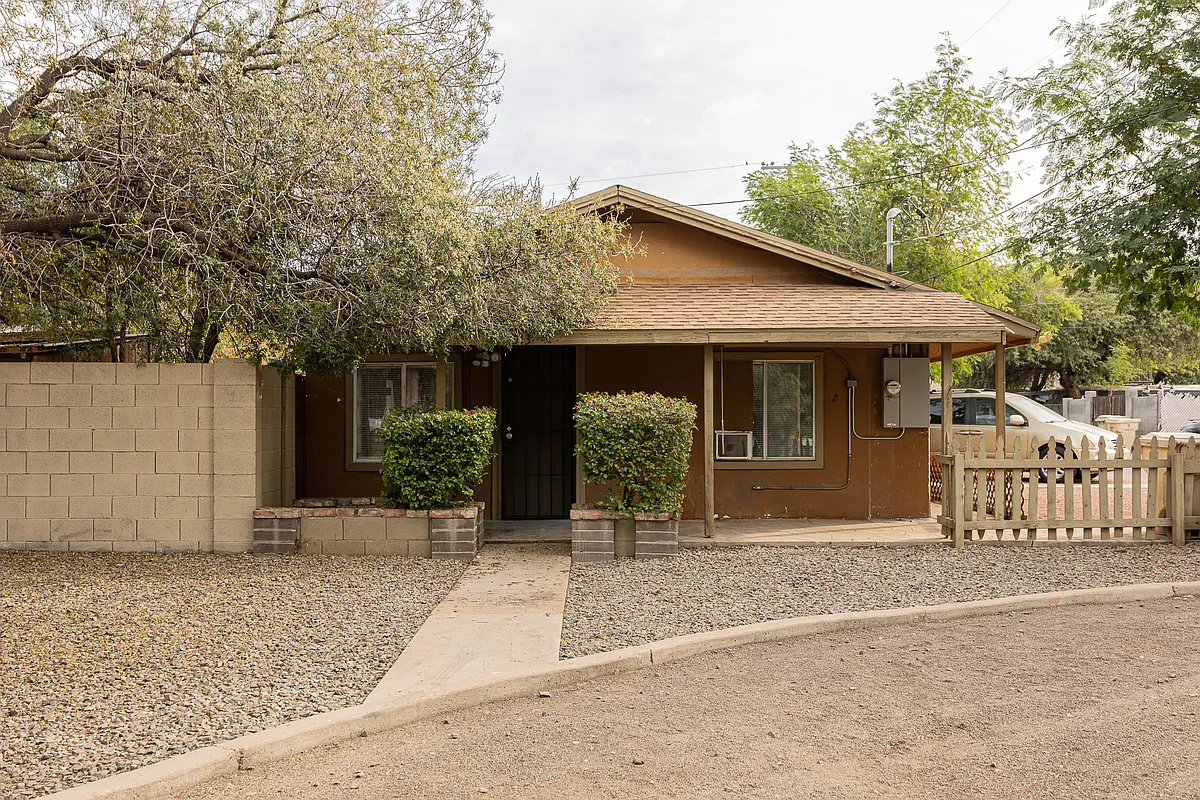 1-2_12232025 - 7513 N 61st Ave
