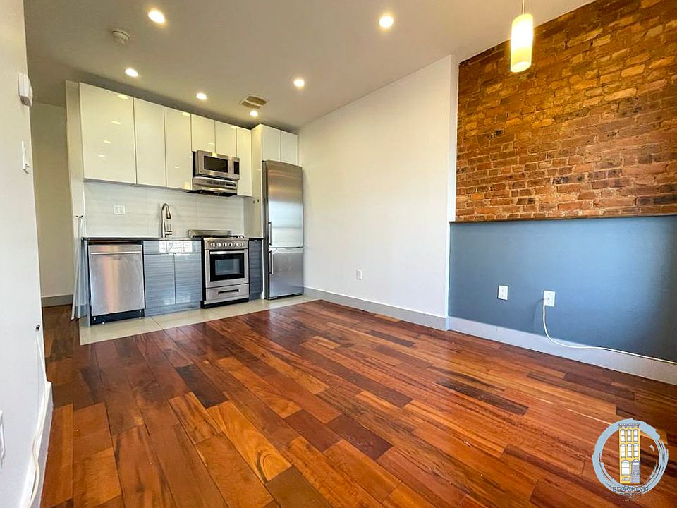 1st image of 21 Herkimer St #3