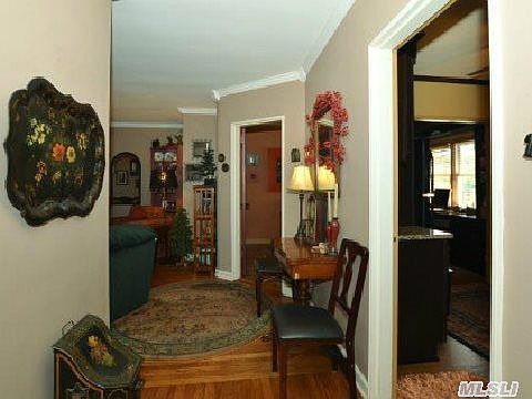 3rd image of 20 Gibson Ave APT 4C