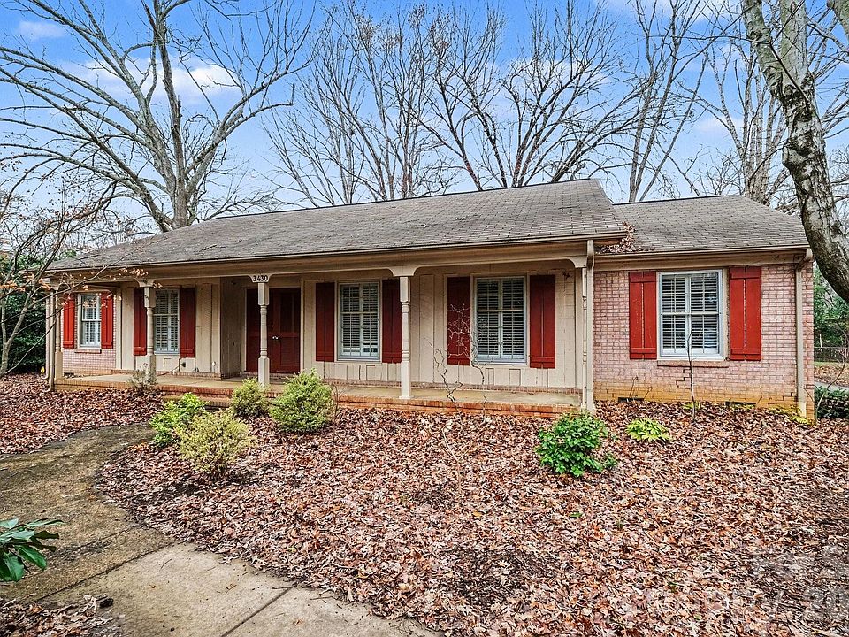 1st image of 3430 Rea Rd