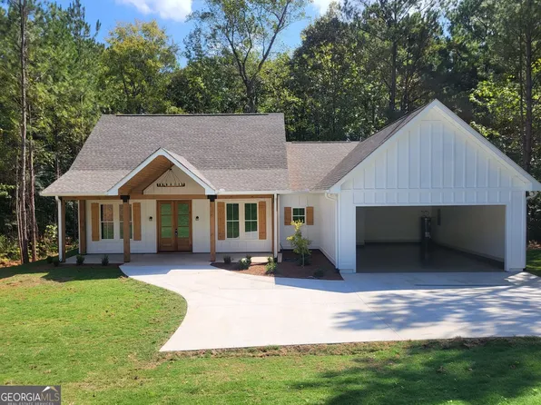 6491 13th Ct SW, Lanett, AL 36863