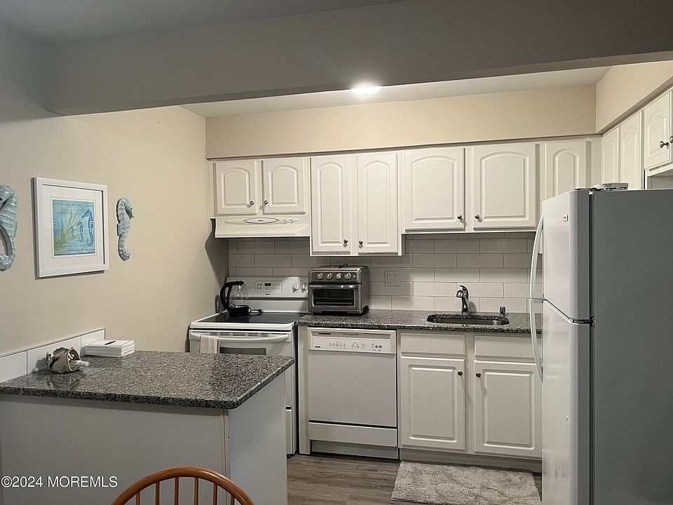 1st image of 1382 Ocean Ave Unit A6
