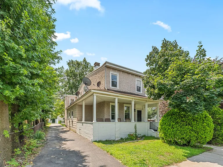 858 Market St — Photo 9