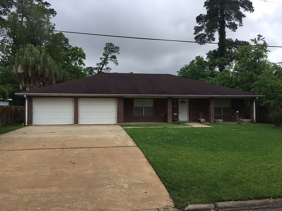 1st image of 823 Garden Dr #D
