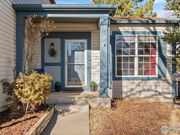2nd image of 3598 Larkspur Dr
