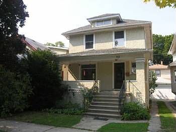 1st image of 715 S Grove Ave