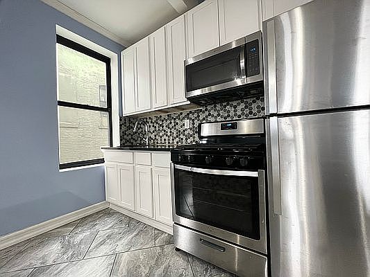 4th image of 772 Saint Nicholas Ave APT 68