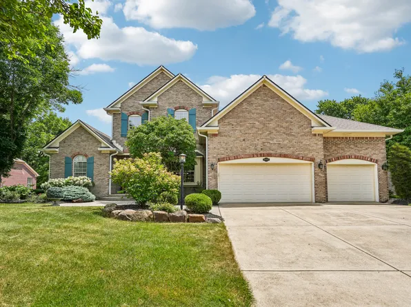 10421 Beaver Ridge Dr, Fishers, IN 46037
