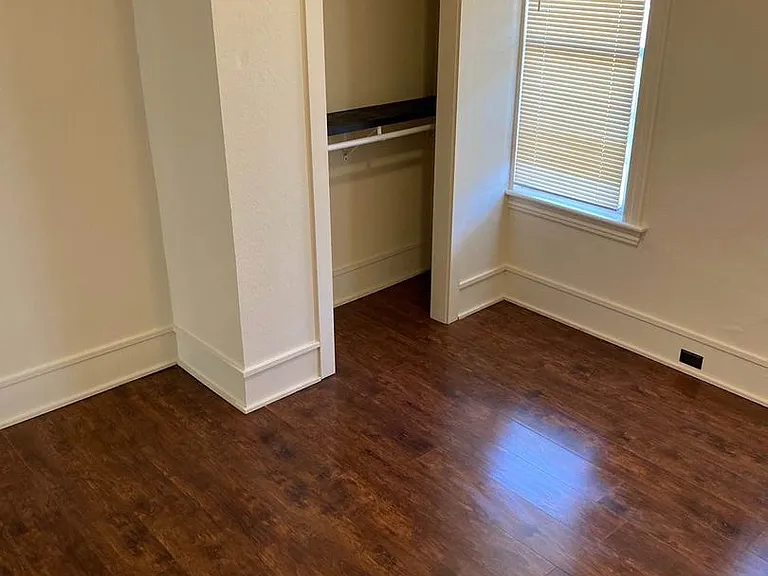 645 Cullum — Photo 10
