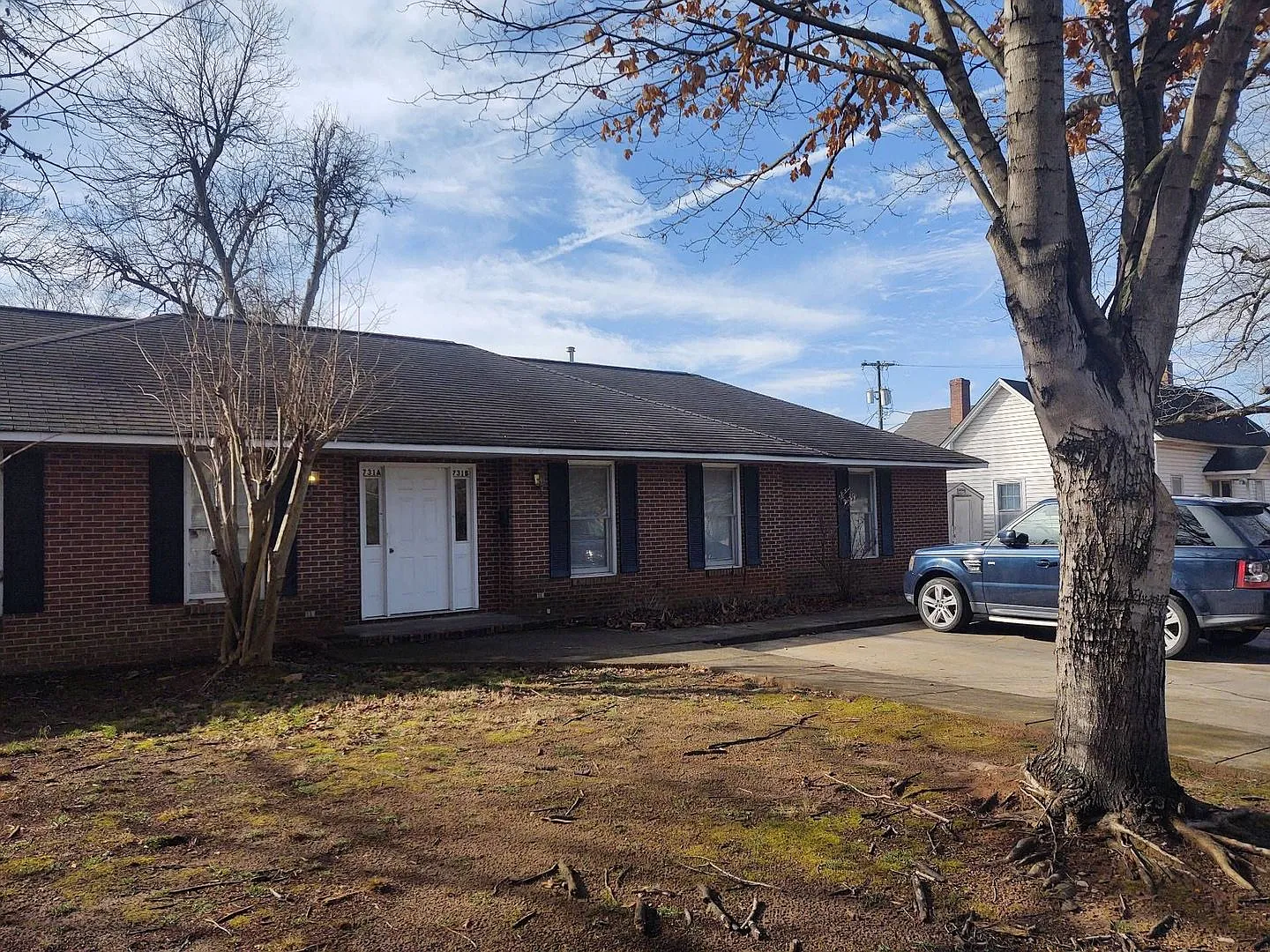 SH061-731 W Marion Street — Photo 1