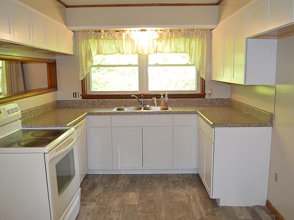 5th image of 160 Kenneytown Rd