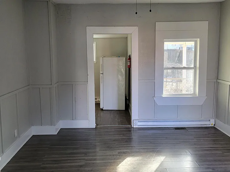 1788 W Gaulbert Ave — Photo 4