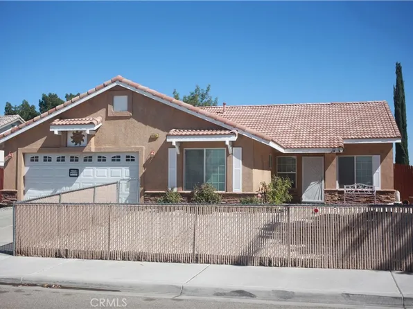 16034 Holly Brook Ln, Victorville, CA 92395
