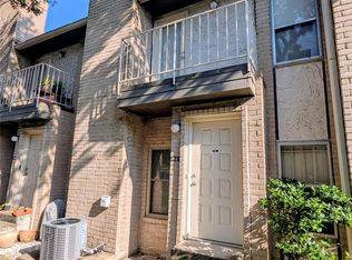 2011 Spenwick Dr APT 412, Houston, TX 77055