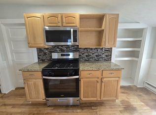 93 Bay View Ave #3F, Bristol, RI 02809