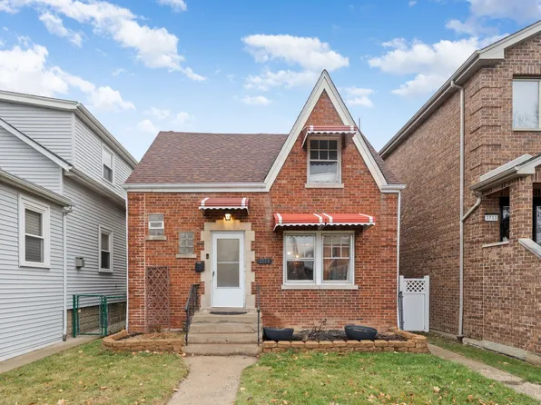 3715 N Odell Ave, Chicago, IL 60634