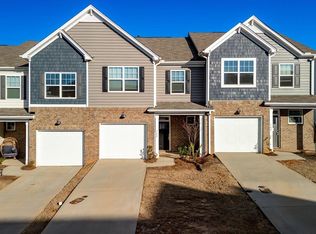 302 E Compass Way, Easley, SC 29640