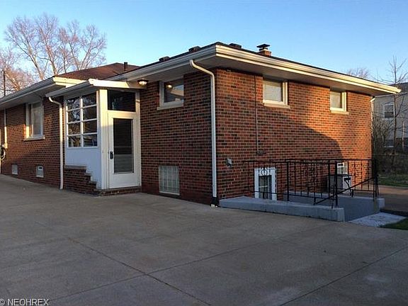 2nd image of 316 Ripley Ave