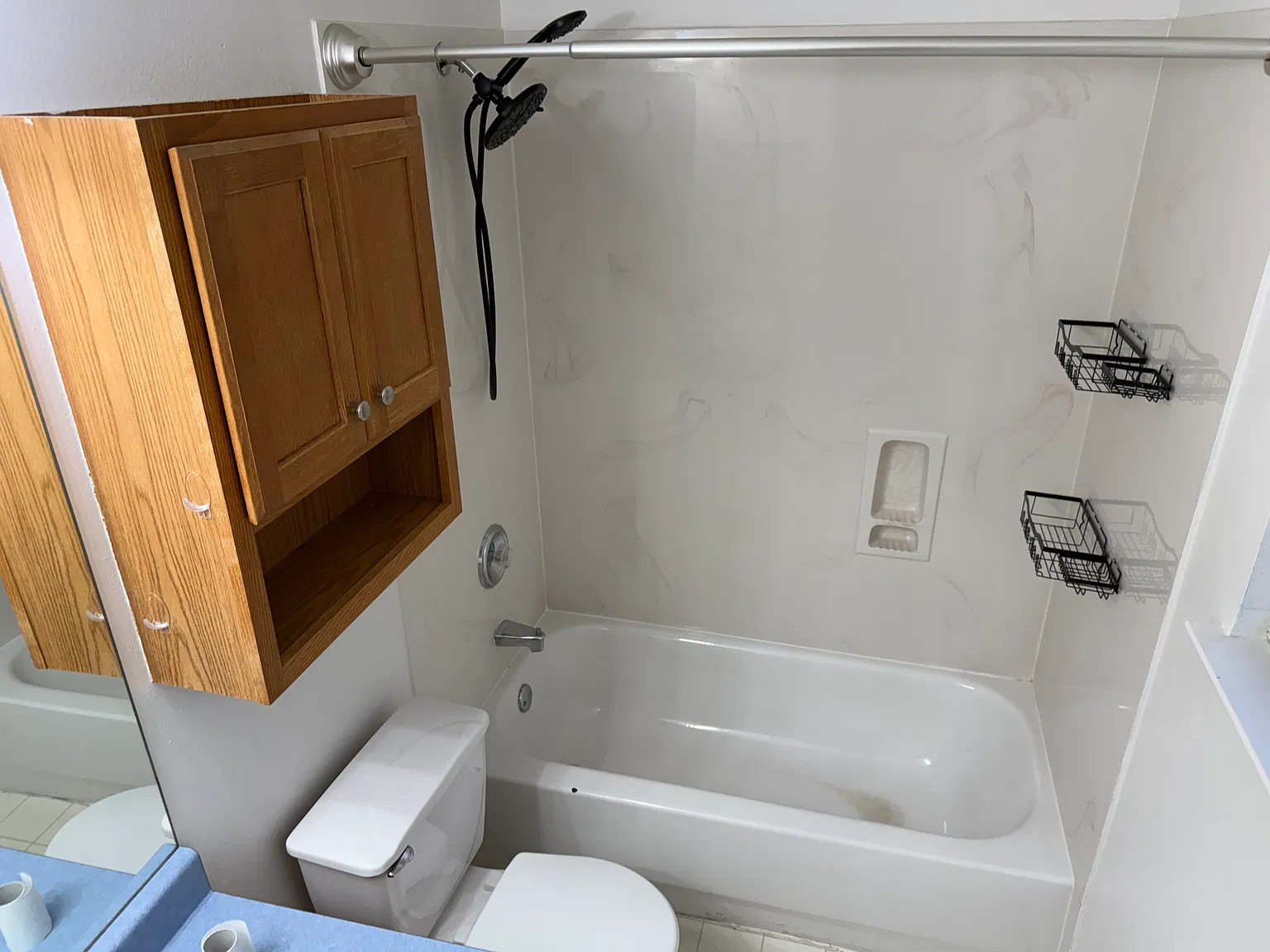 3 bed, 1288 sqft, $1,995 — Photo 1