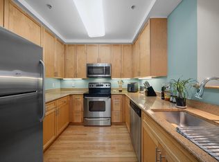 175 Cottage St APT 312, Chelsea, MA 02150