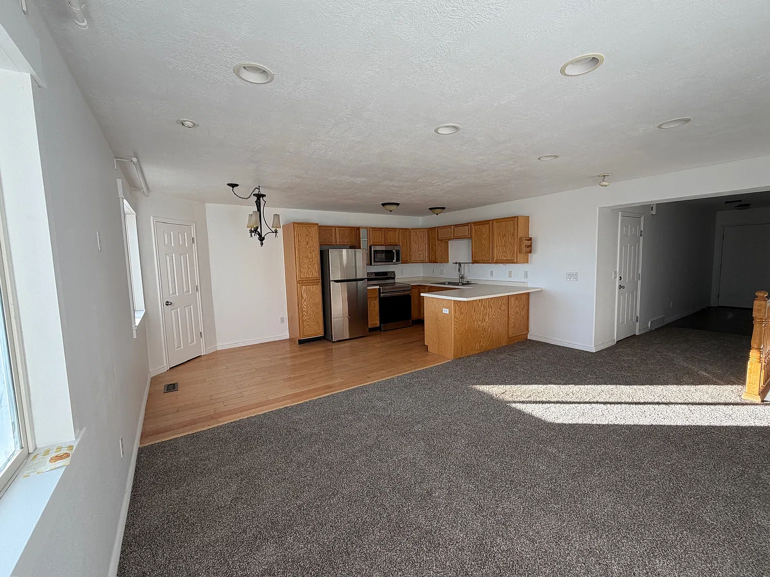 1247 North Bridalwood Loop - 1 — Photo 2
