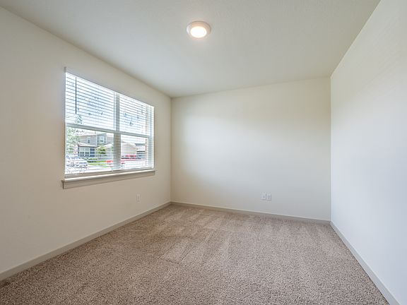 3rd image of 7712 City Top Blvd