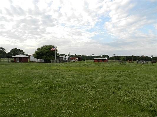4th image of 6001 County Road 267d