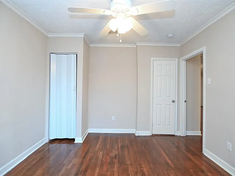 2003 McClendon St #4 — Photo 13