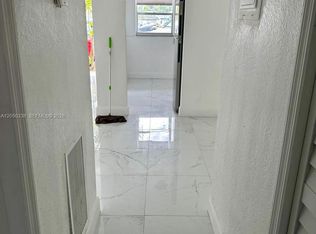 7101 SW 89th Ct APT 104, Miami, FL 33173