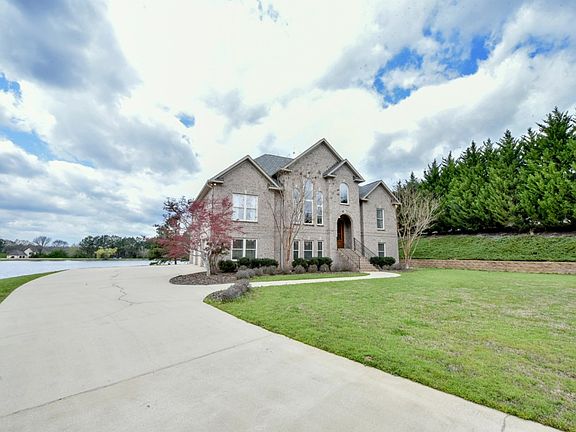 2nd image of 16008 Spyglass Way