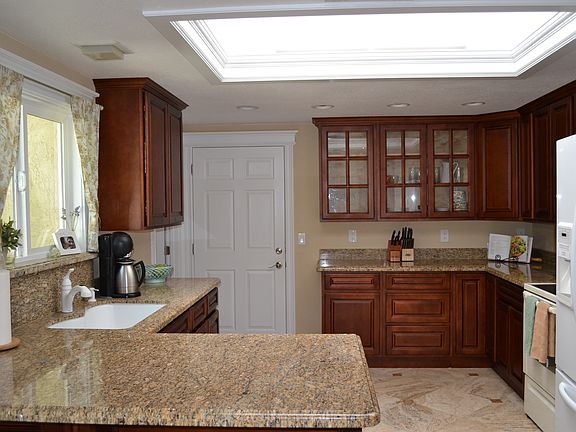 2nd image of 7411 Bestow Way