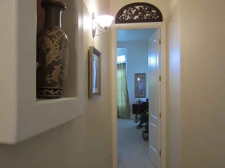 5715 E La Privada Dr — Photo 18