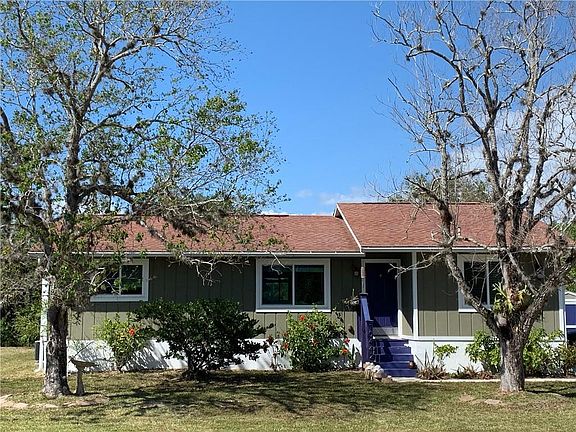 2nd image of 10442 Carnegie Ave