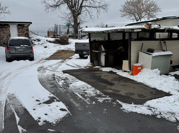 bridgeport-connecticut-57238145 picture