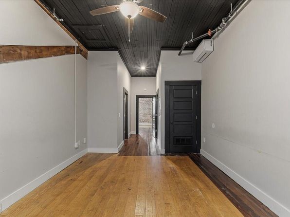 202 S Main St #204