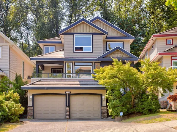 1708 Paddock Dr, Coquitlam, BC V3E 3N8