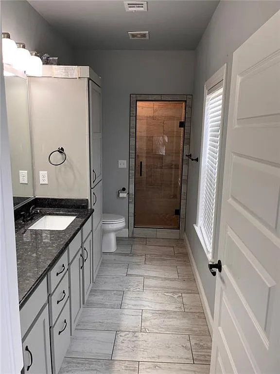2310 Southwest Poppy Street - 1 — Photo 2