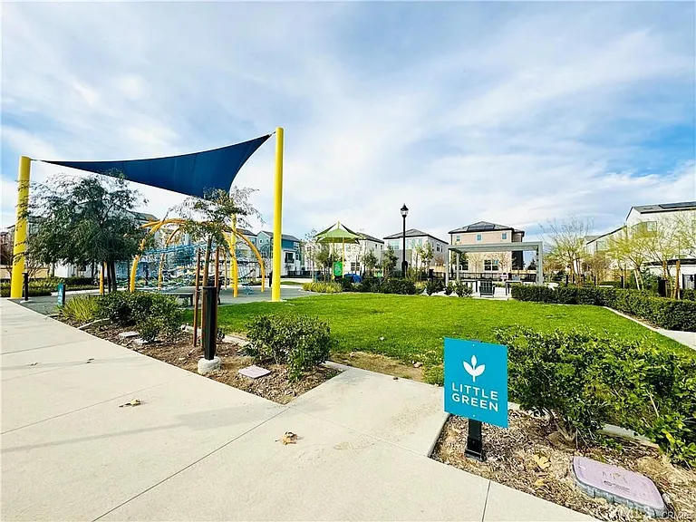 4422 S Bryan Paseo — Photo 22