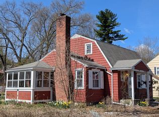 314 Mackenzie Ave, Holyoke, MA 01040