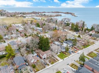 15 27th St, Toronto, ON M8W2X2