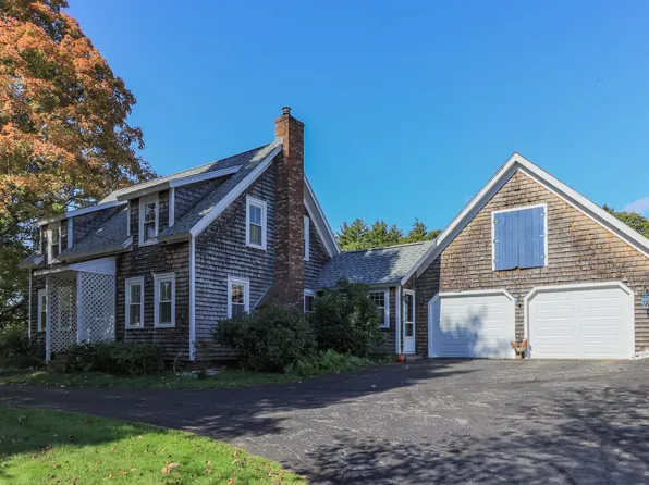 97 Mast Road, Lee, NH 03861