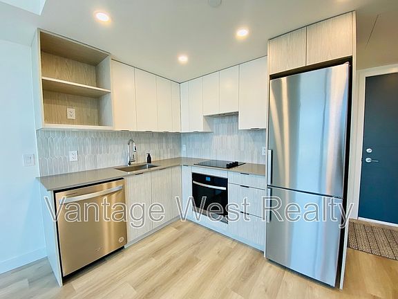 3rd image of 1488 Bertram St #2909