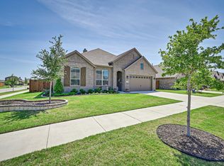 1696 Storey Ln, Waxahachie, TX