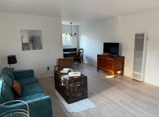 635 Palms Blvd #B, Venice, CA 90291