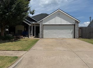 2817 Cedarcrest St, Norman, OK 73071