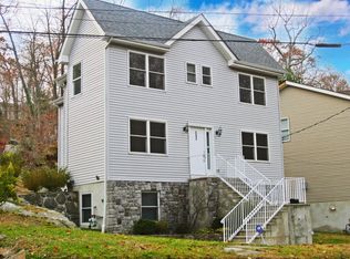 343 Sprain Rd, Yonkers, NY 10710