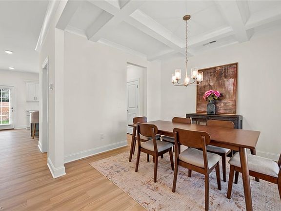 3rd image of 1908 Wild Rosewood Way
