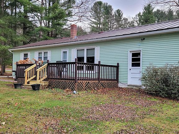 2nd image of 1160 Bluff Rd